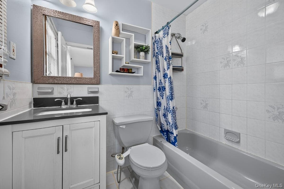 84-70 159th Street St thumbnail 19