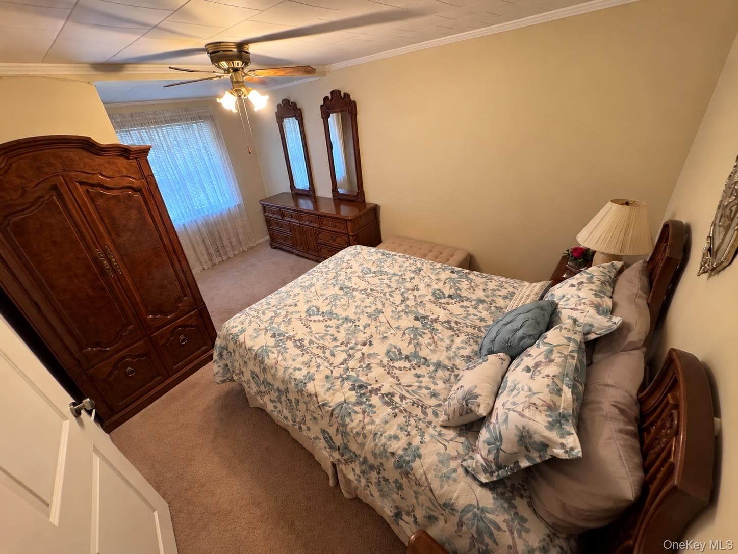 1041 Barnes Street thumbnail 5