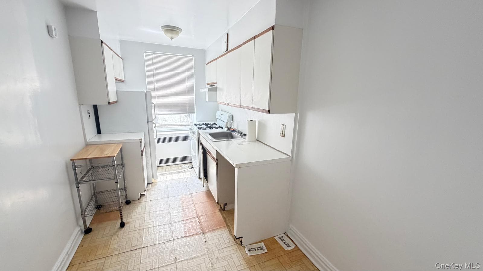 61-41 Saunders Street Unit: B67 thumbnail 2