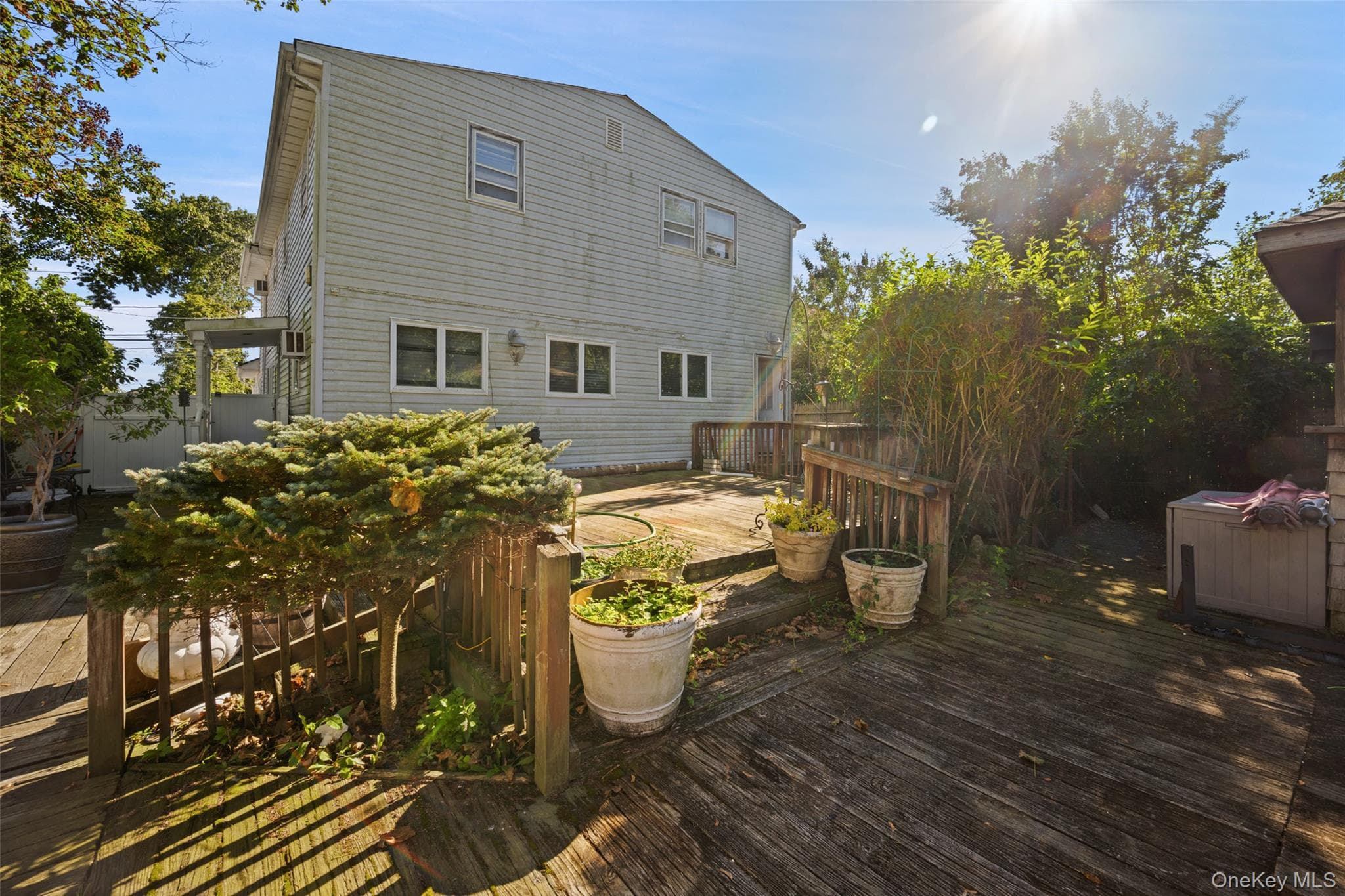 9 Watson ST thumbnail 3