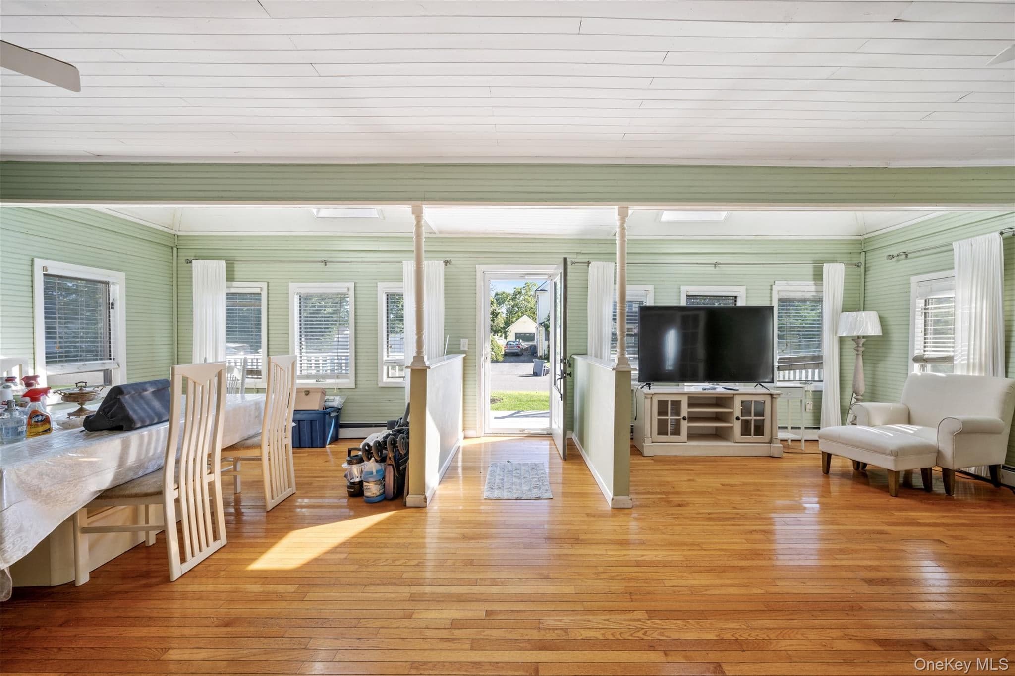 9 Watson ST thumbnail 5