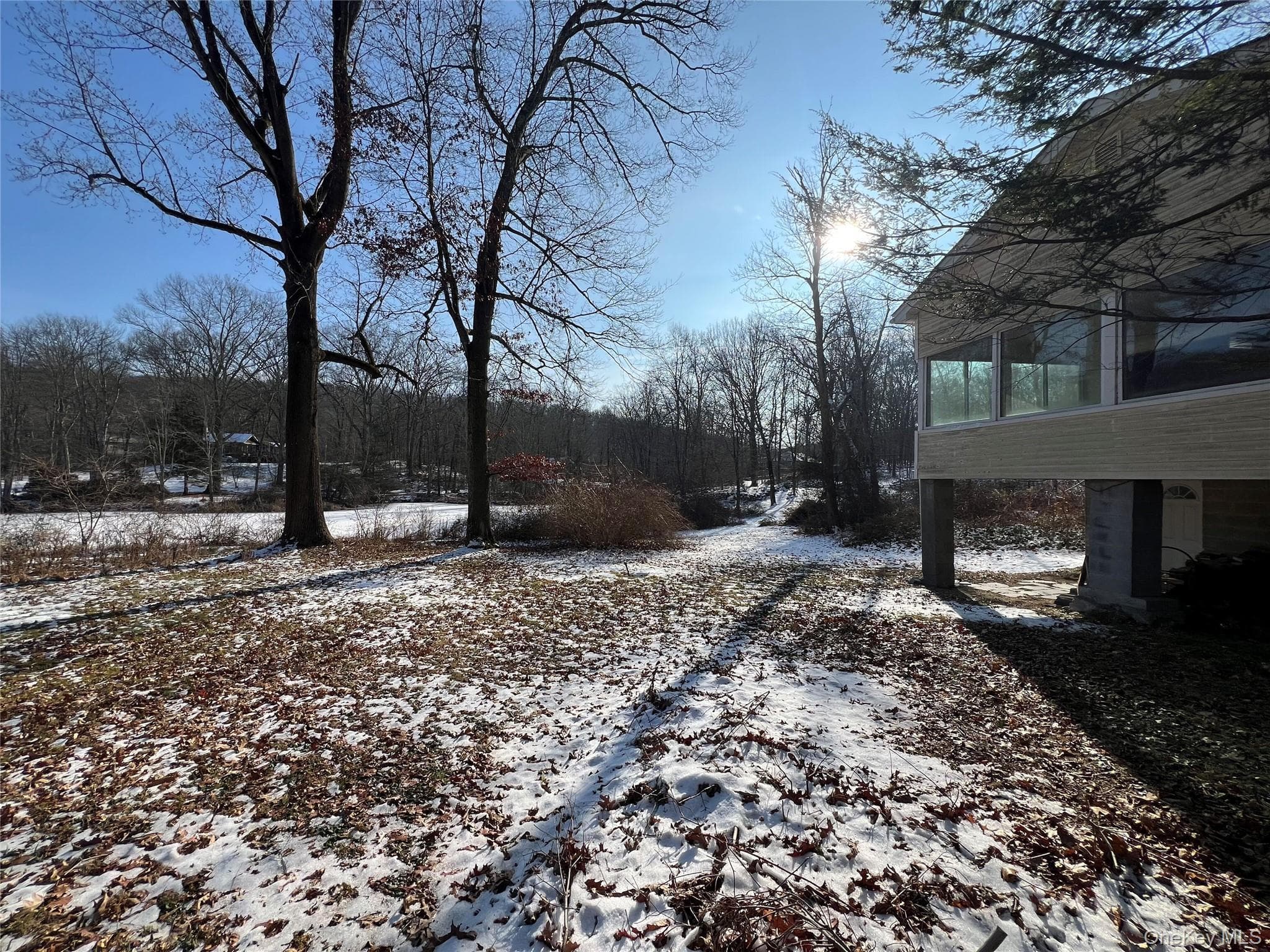 298 Old Albany Post Road thumbnail 3
