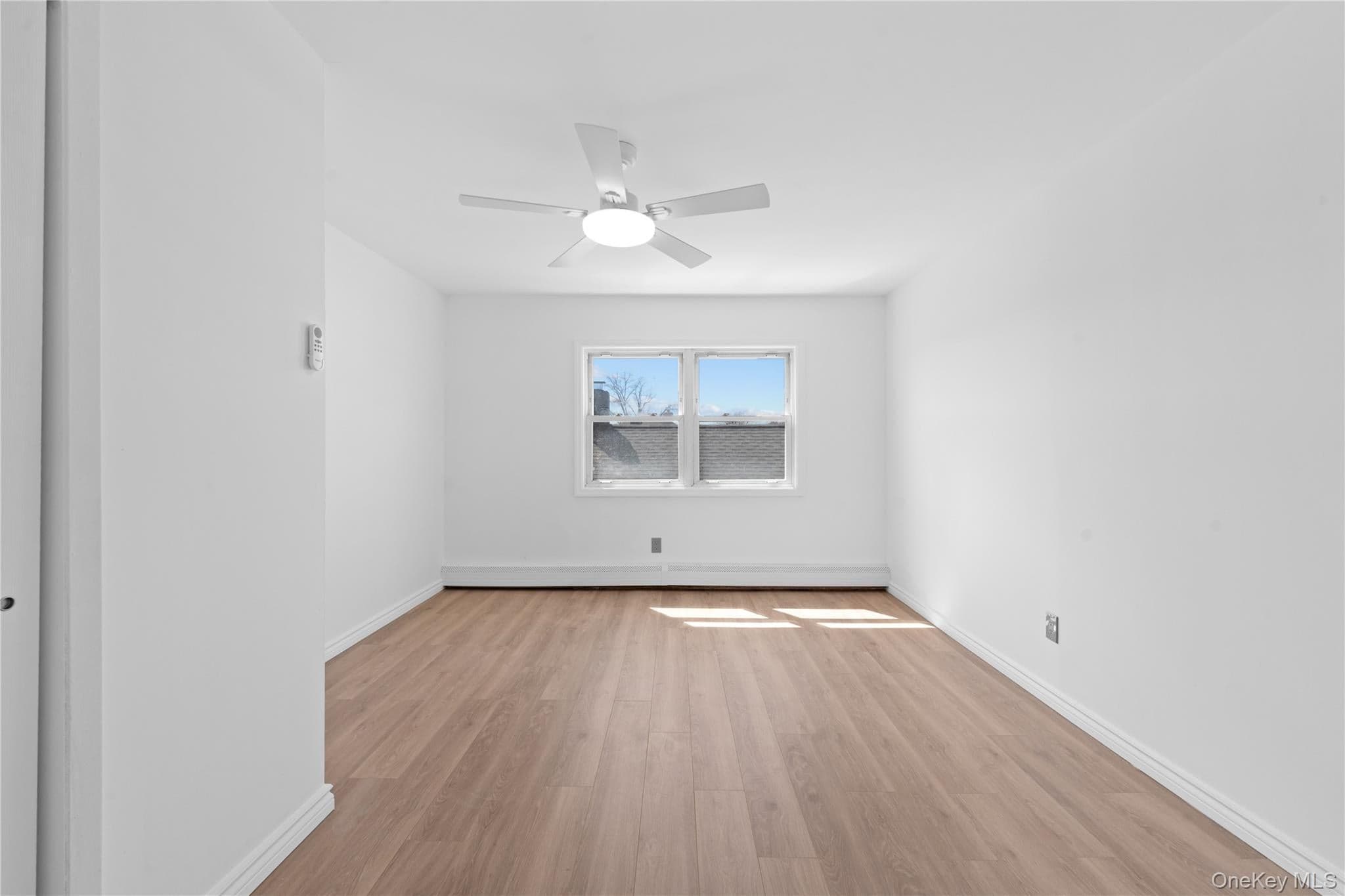224 W Broadway thumbnail 21