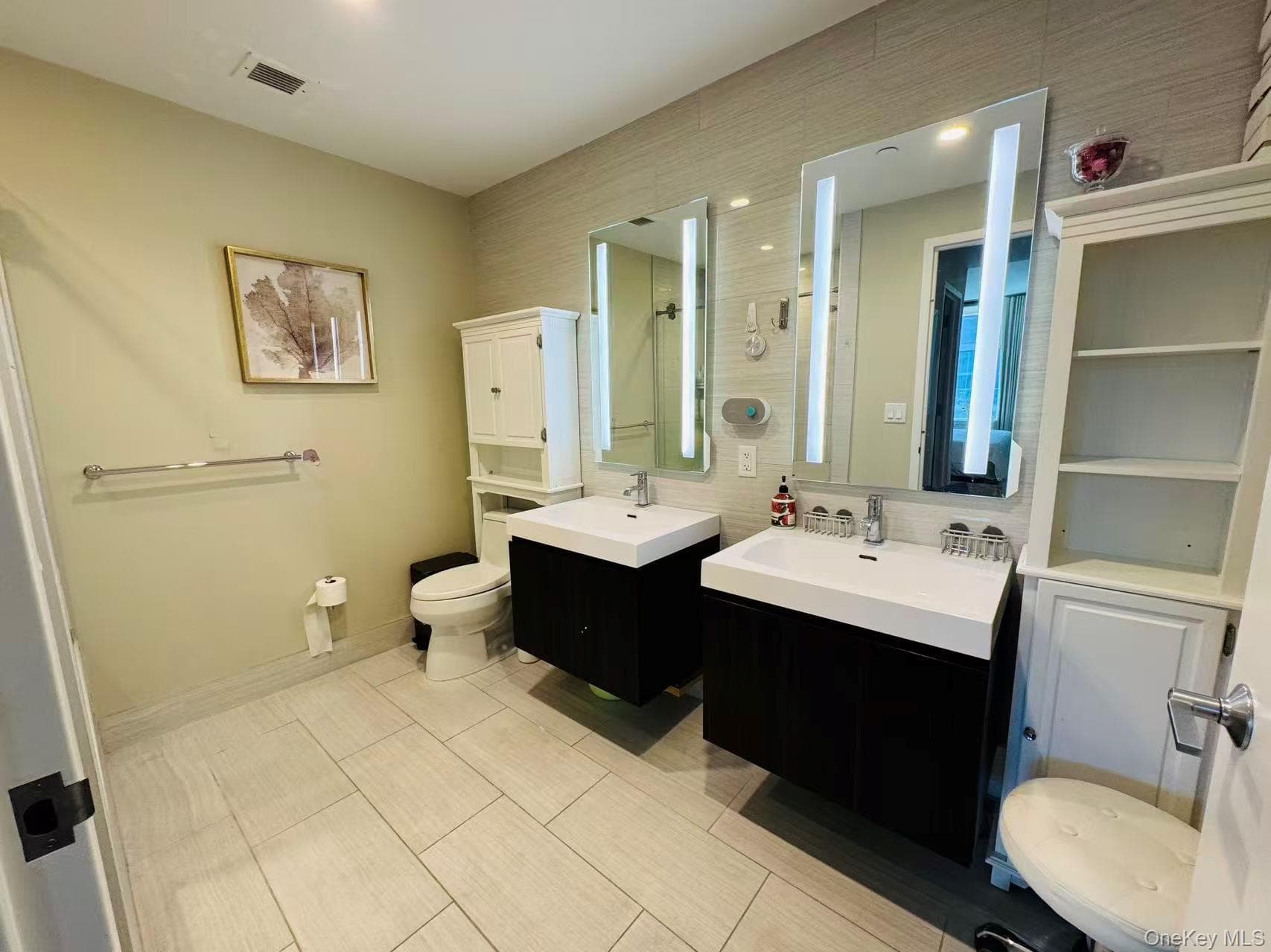 131-03 40 Road Rd Unit: penthouse2G thumbnail 6