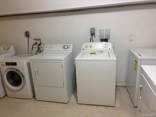 4 E 5th Street Unit: 2G thumbnail 14