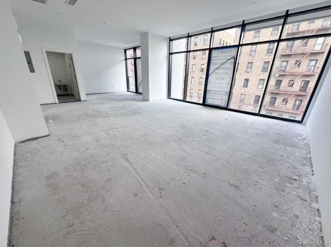 134-11 Franklin Avenue Unit: CF6 thumbnail 2