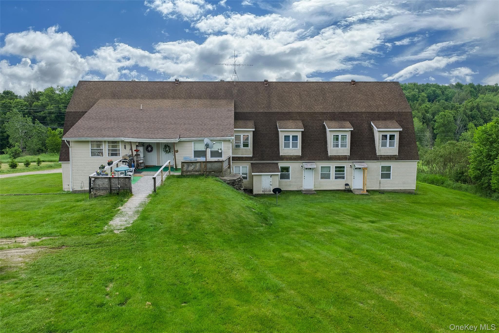 61 Fusco Drive thumbnail 9