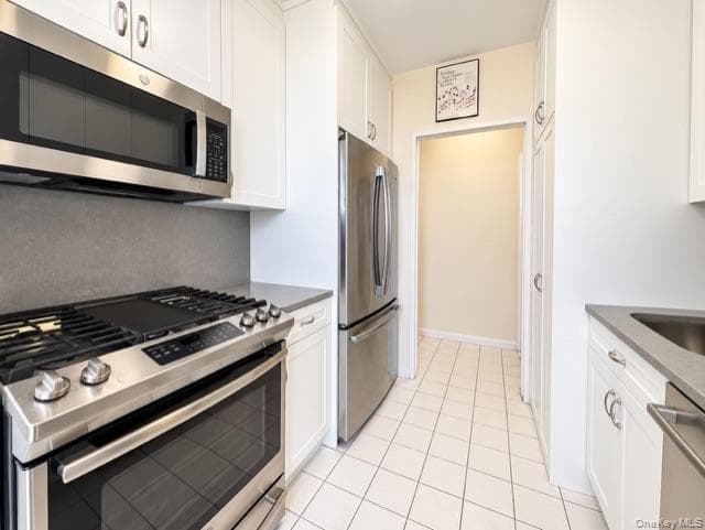 26910 Grand Central Parkway PKWY Unit: 15B thumbnail 11