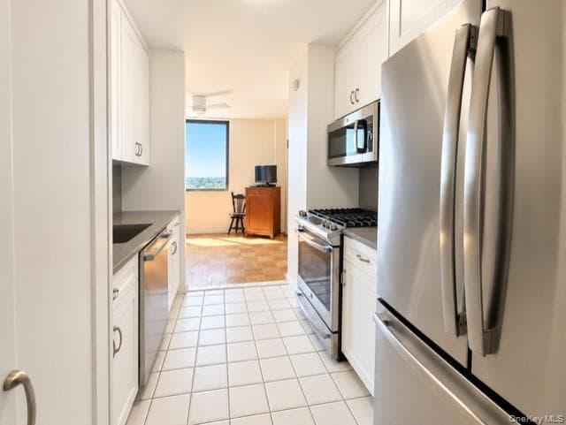 26910 Grand Central Parkway PKWY Unit: 15B thumbnail 10