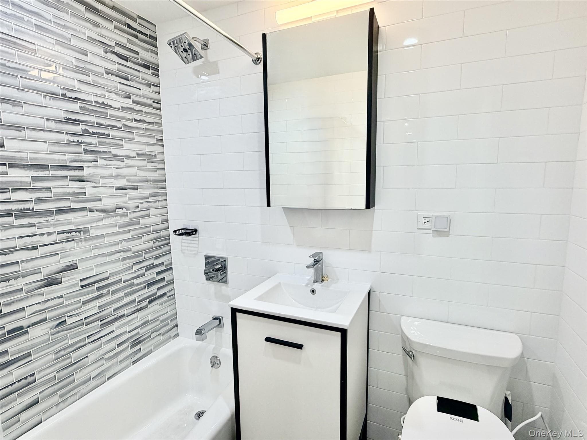 132-40 Sanford Avenue Unit: LK thumbnail 8