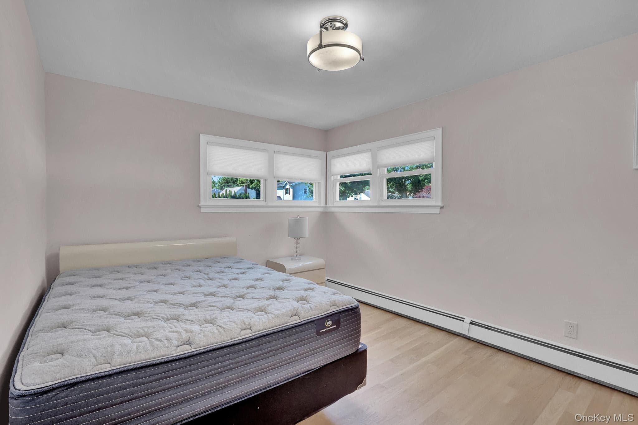 12 Bainbridge Avenue thumbnail 28