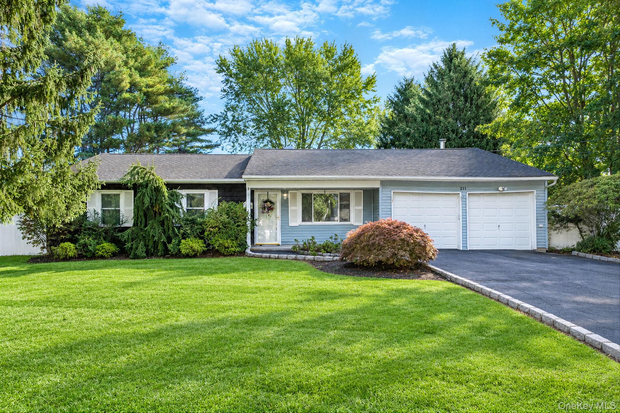 211 Mount Sinai Coram Road, Coram
