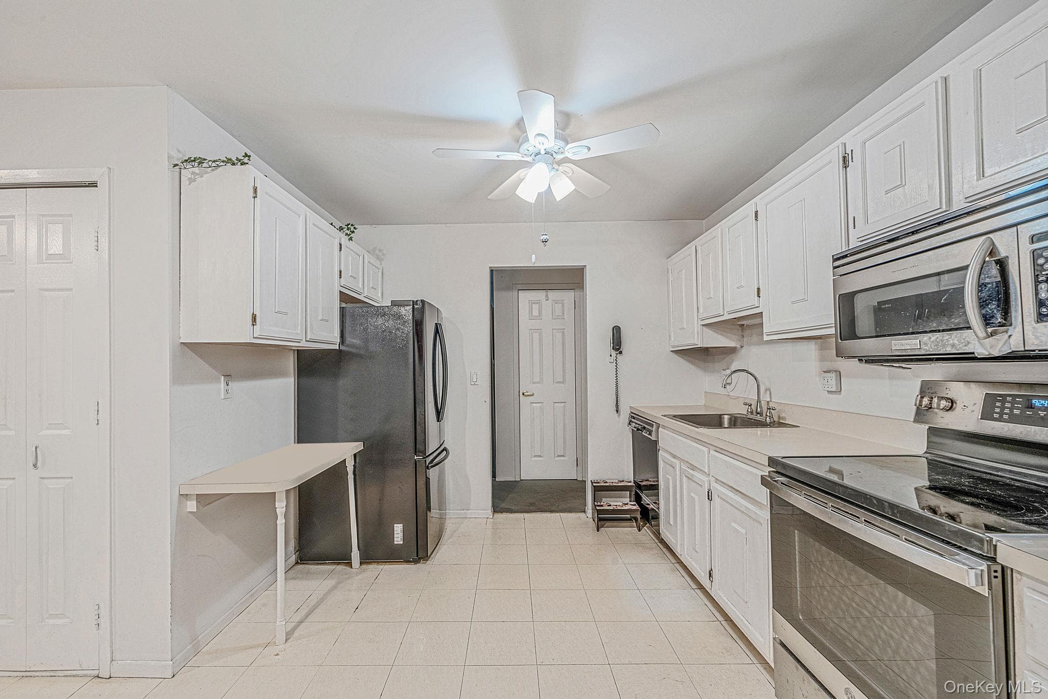 211 Mount Sinai Coram Road thumbnail 13