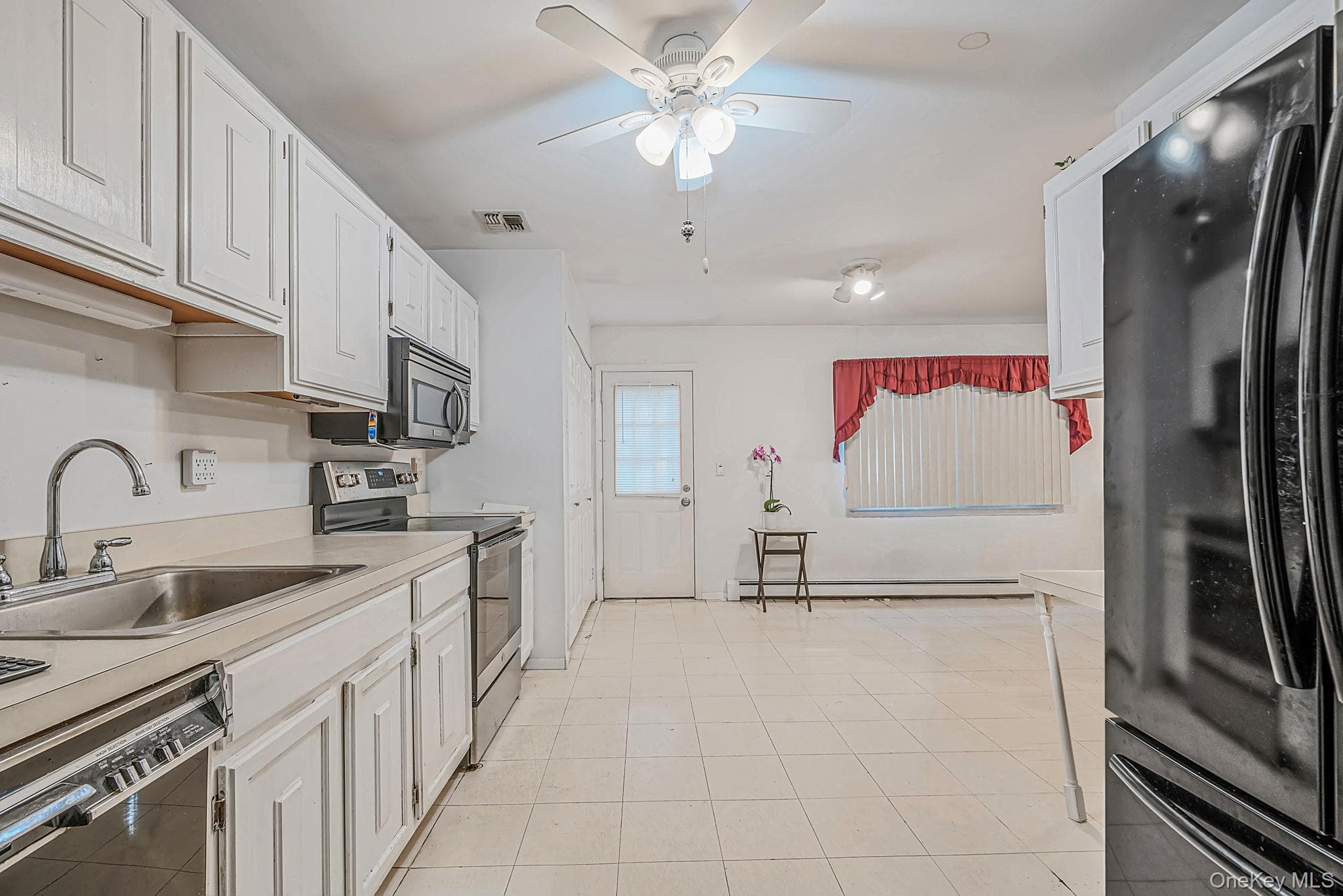 211 Mount Sinai Coram Road thumbnail 15