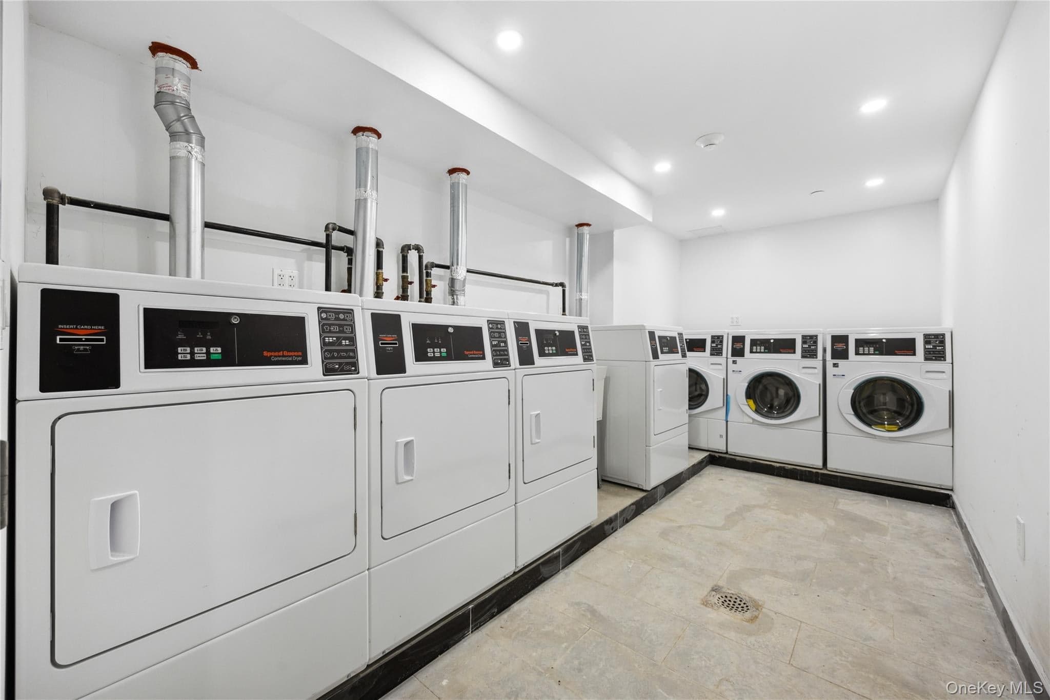 163-07 72nd Ave St Unit: 2C thumbnail 16