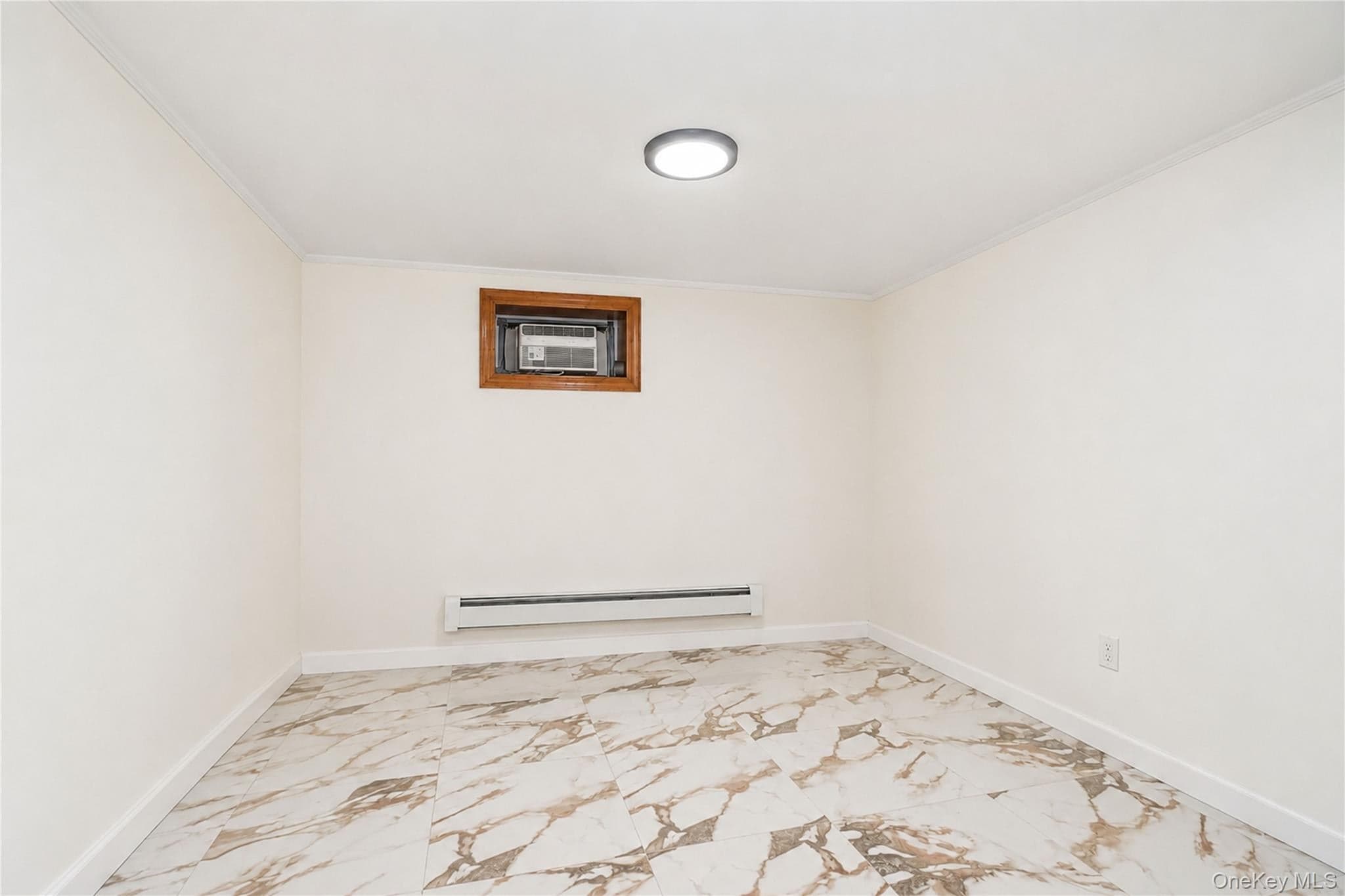 2027 E 35th Street thumbnail 24