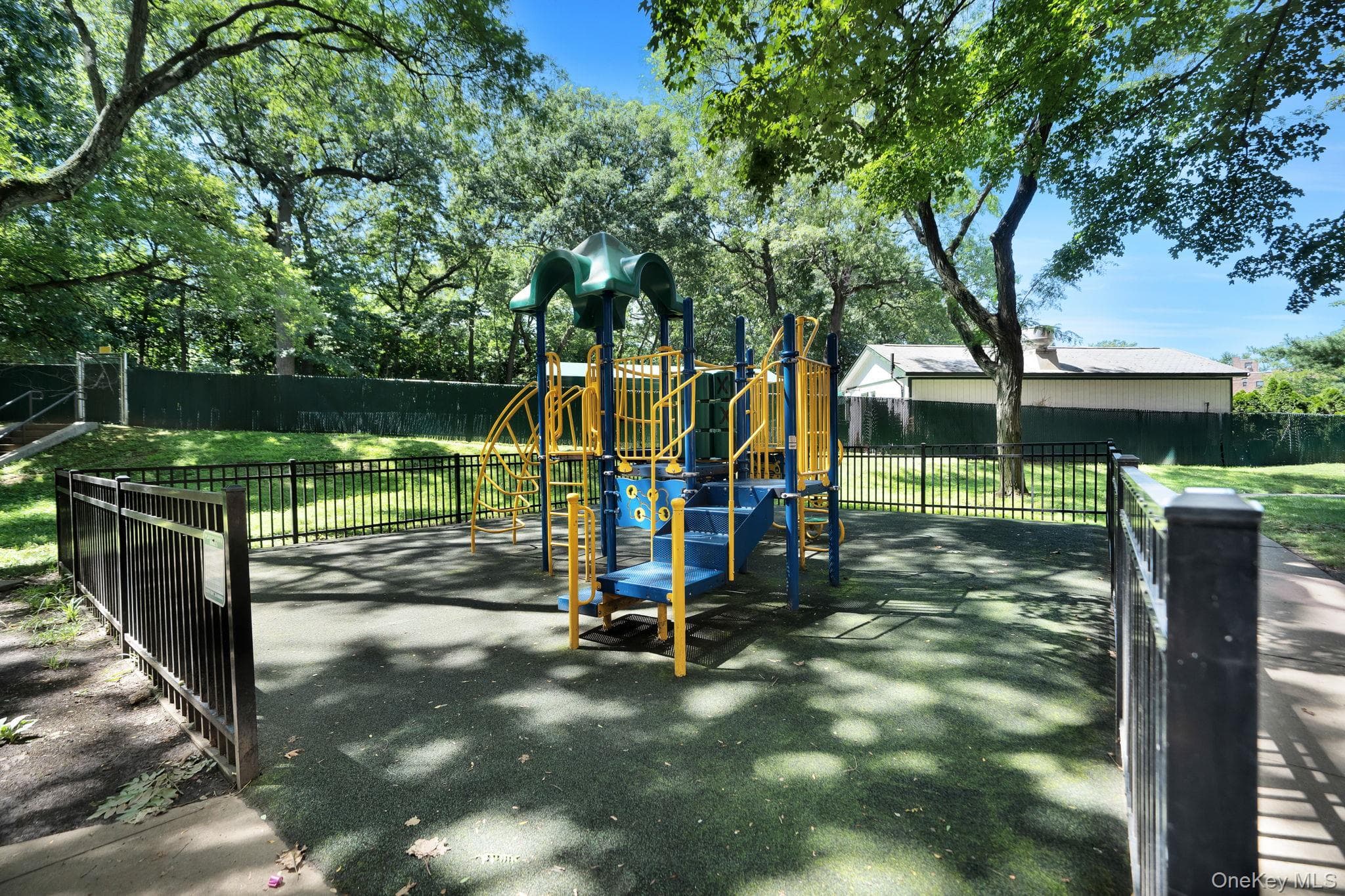 75-26 Bell Boulevard Unit: LD thumbnail 25
