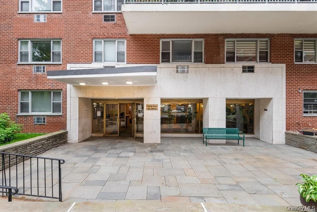 52-40 39th Drive Unit: 2B, Woodside