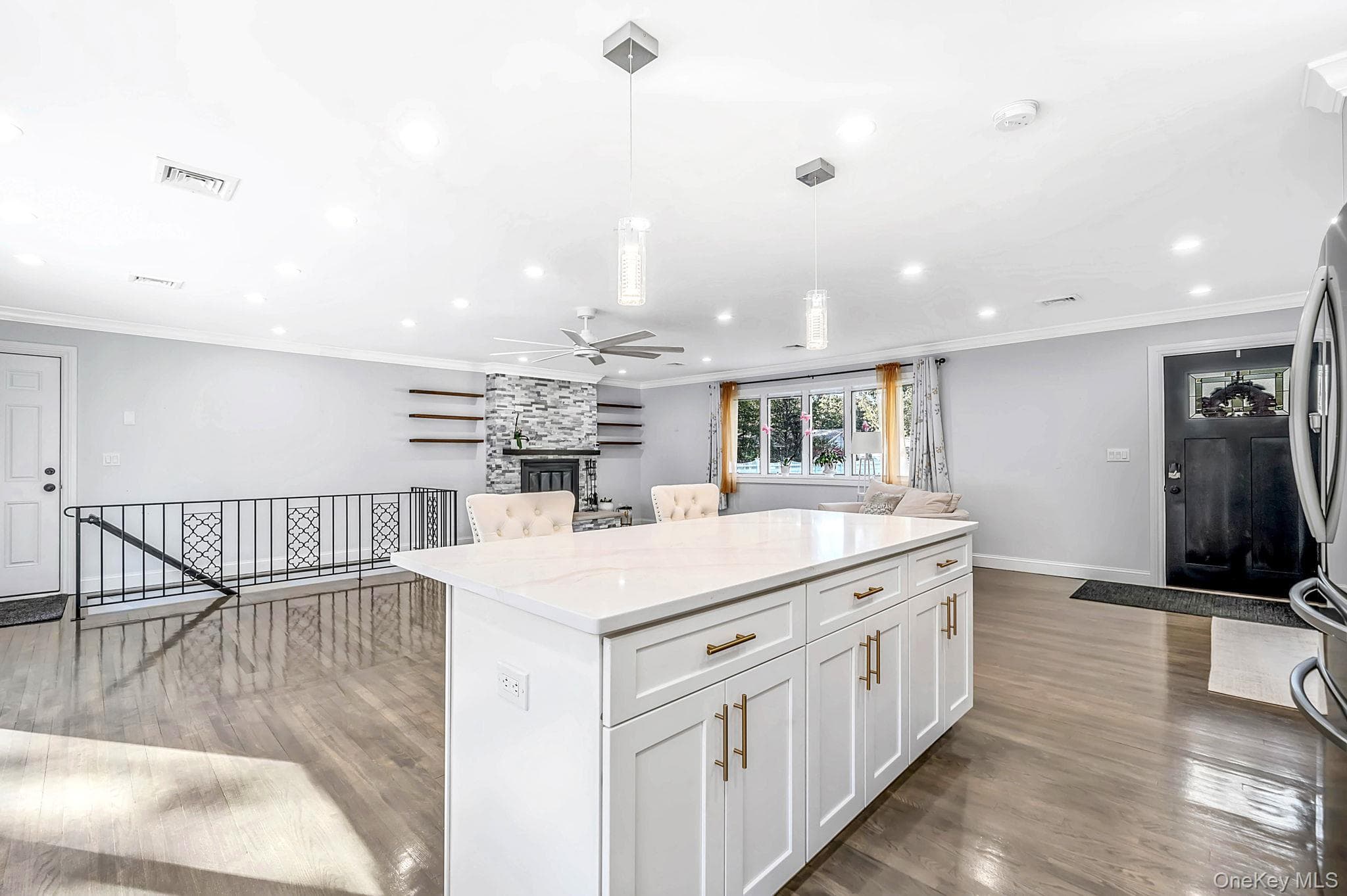 20 Danbury Avenue thumbnail 11