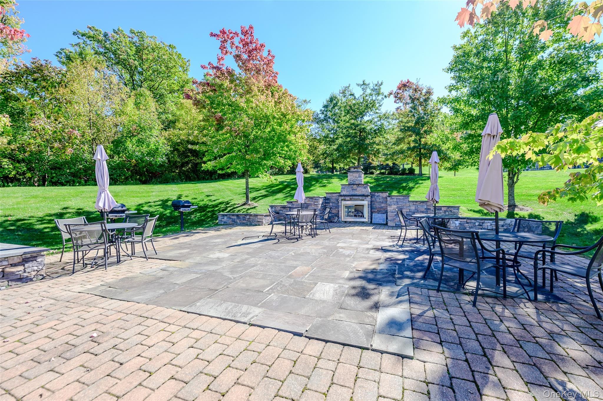 3410 Bennington Drive Unit: 3410 thumbnail 25