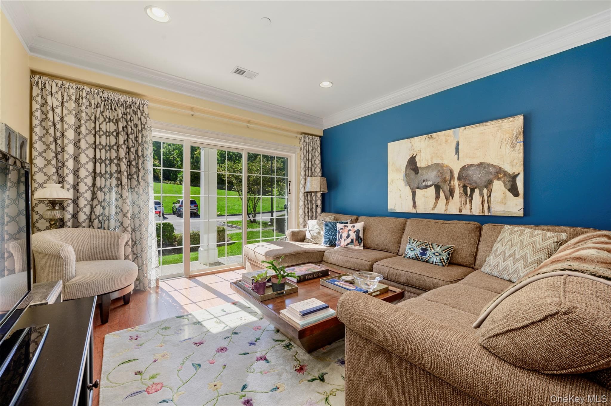 3410 Bennington Drive Unit: 3410 thumbnail 6
