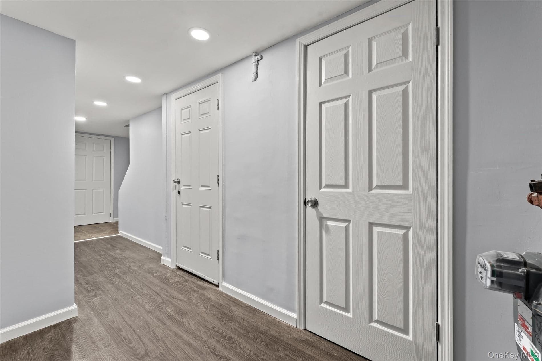 534 Warwick Street thumbnail 20