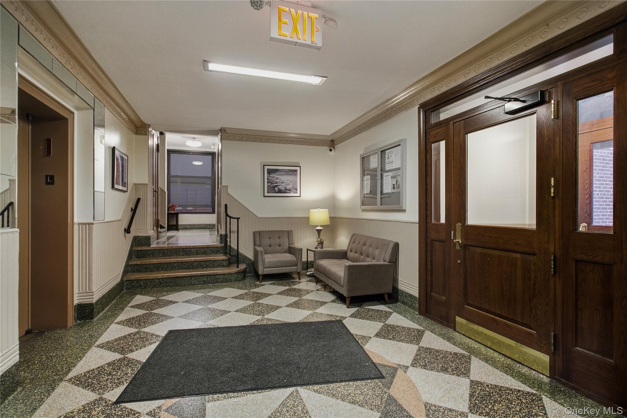 98 Park Terrace East TER Unit: 2C thumbnail 14