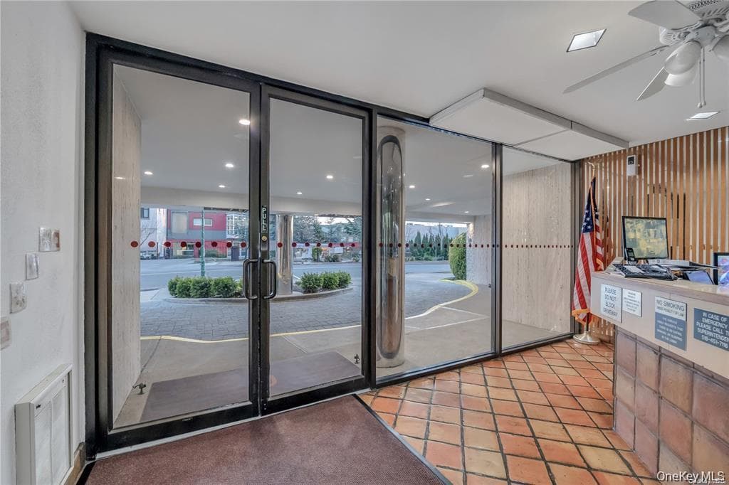 376 Central Avenue Unit: 4-U thumbnail 3