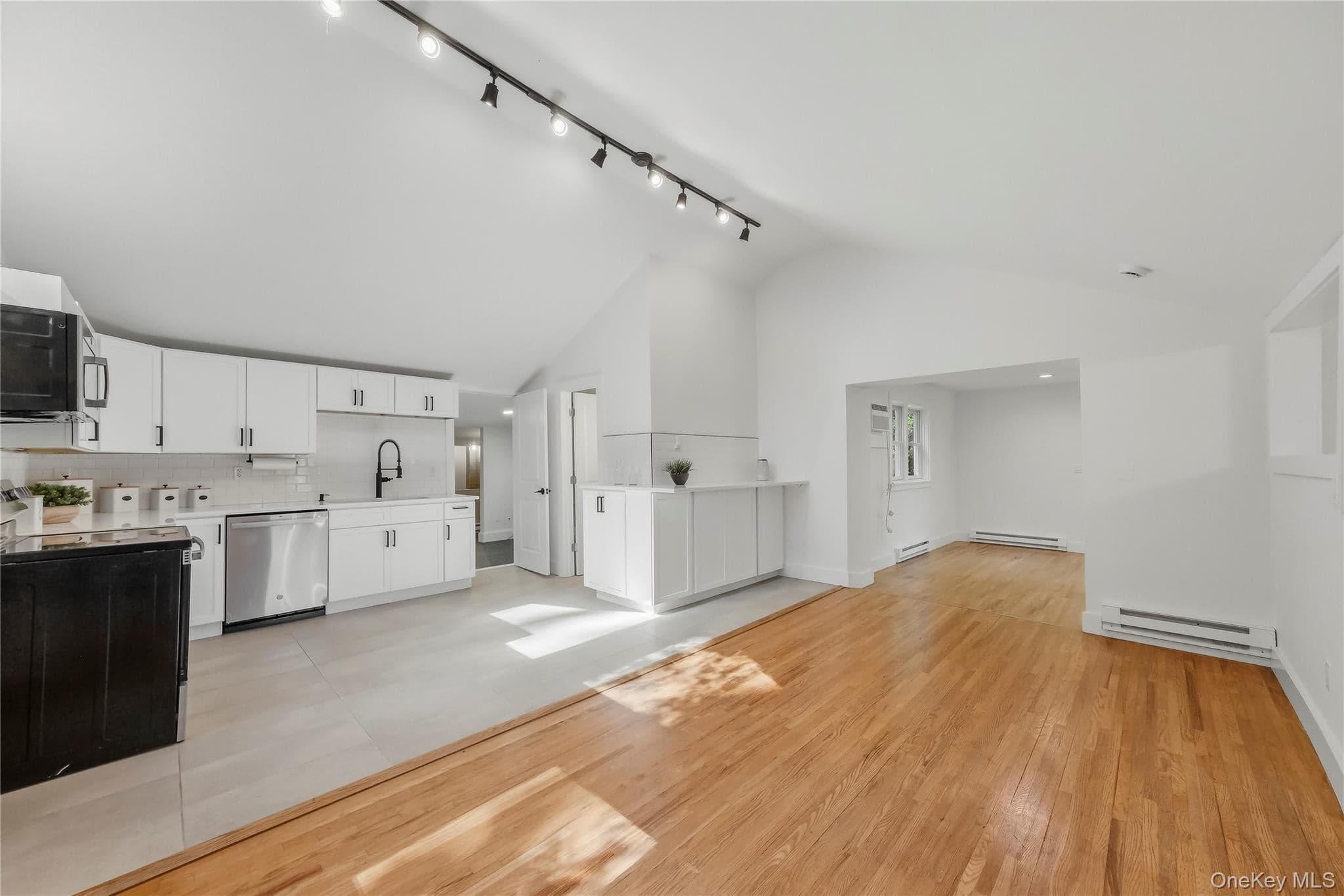 34 Rutland Drive thumbnail 16