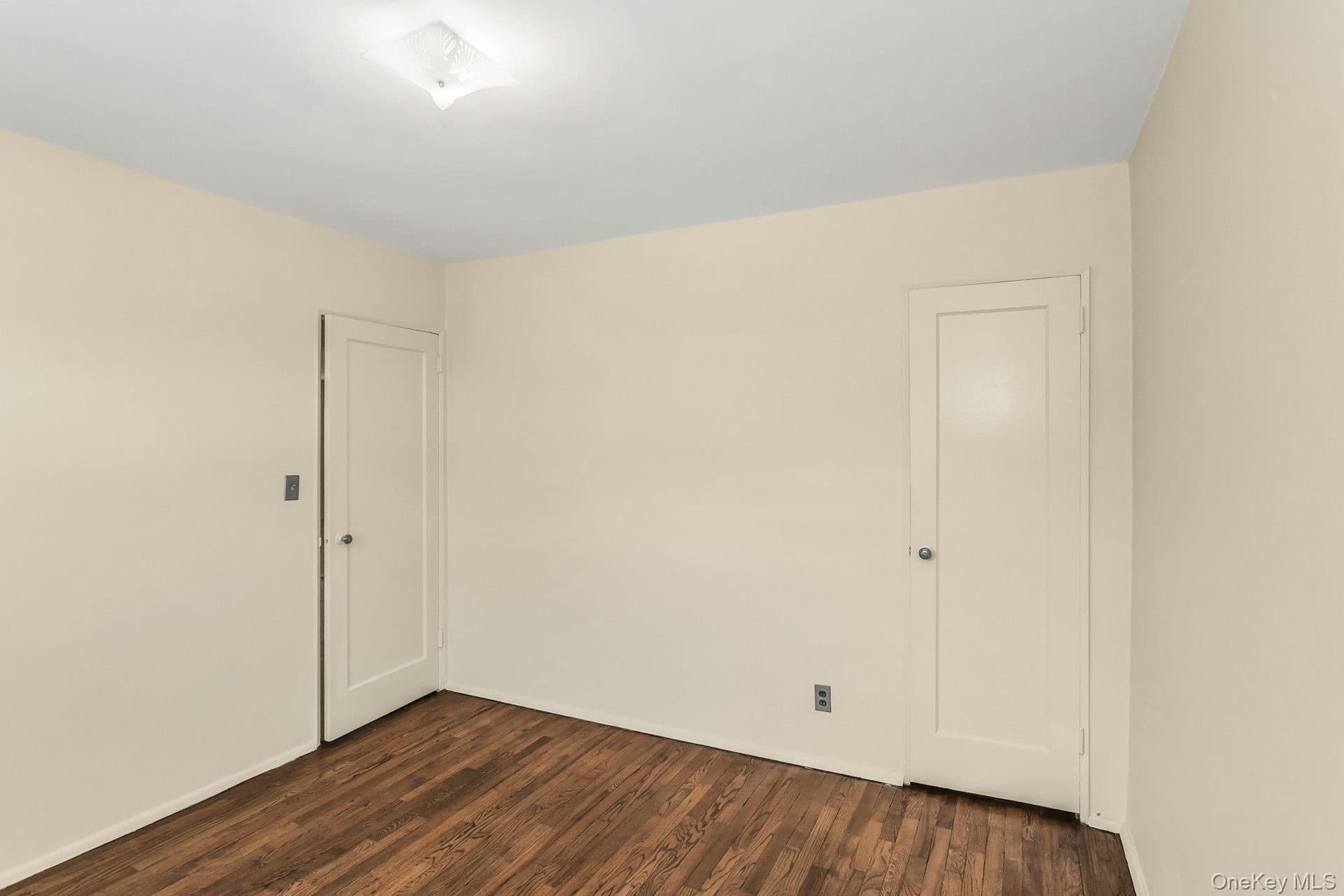 21-47 Utopia Parkway Unit: 2 thumbnail 13