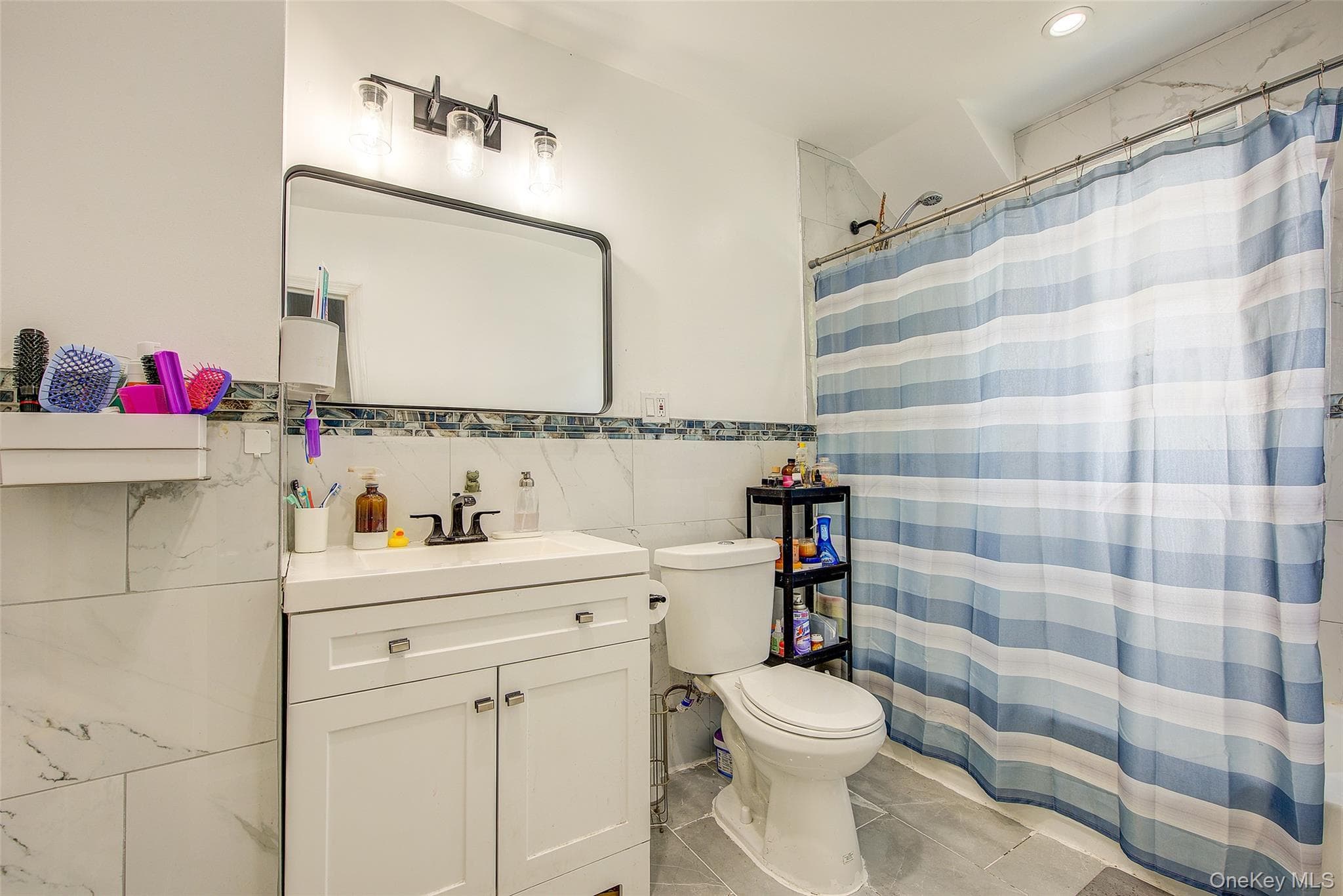 216-07 110th Avenue thumbnail 32