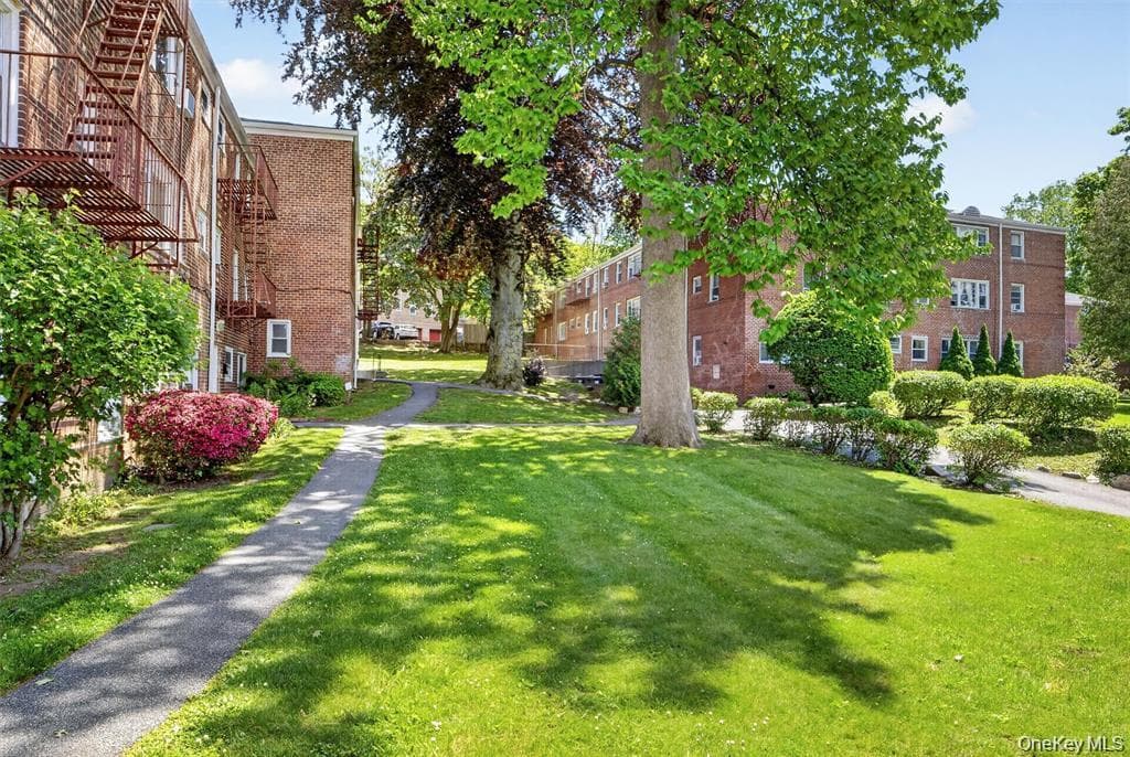 205 W Post Road Rd Unit: E2H thumbnail 8