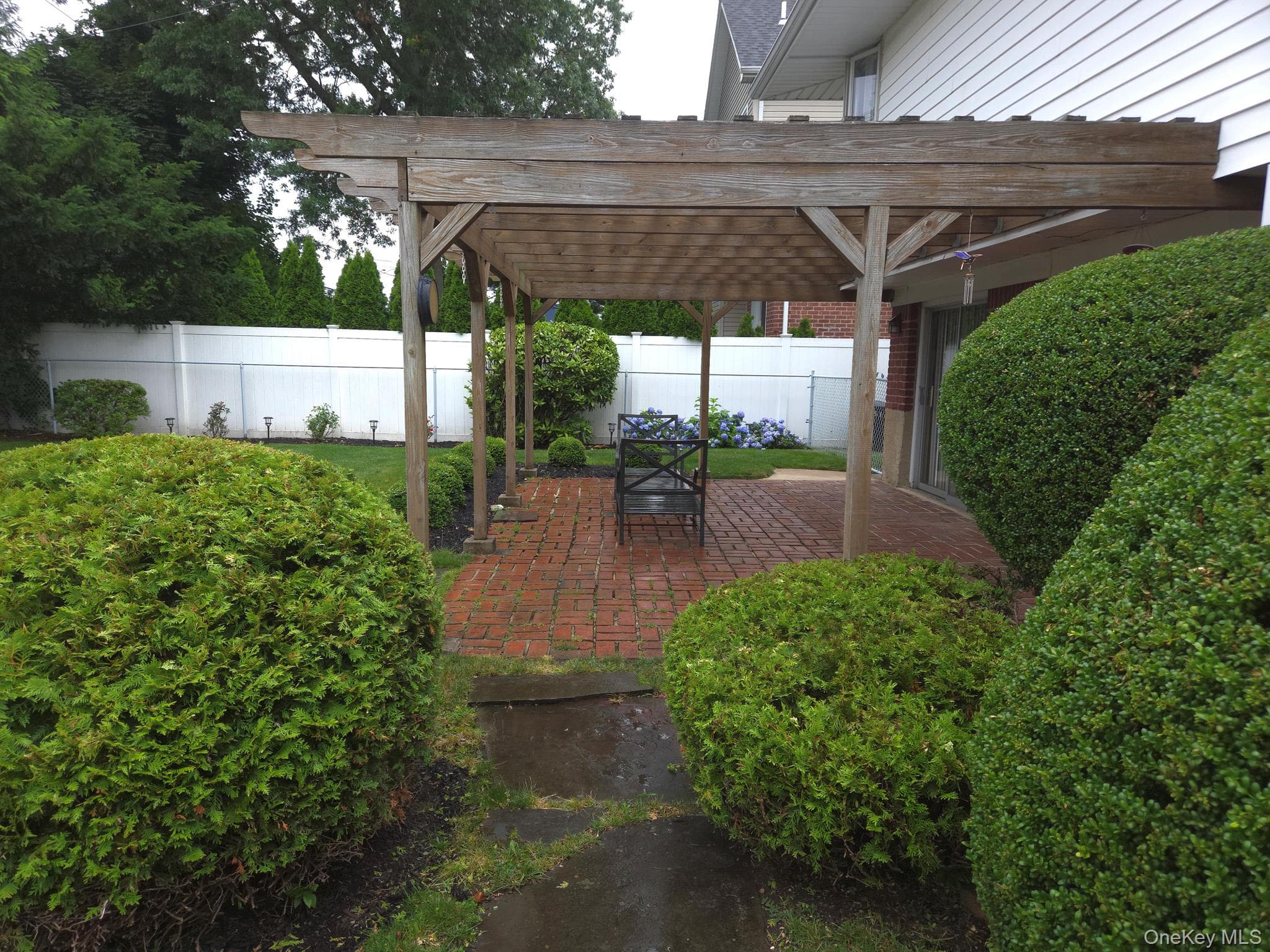 51 Eileen Avenue thumbnail 33