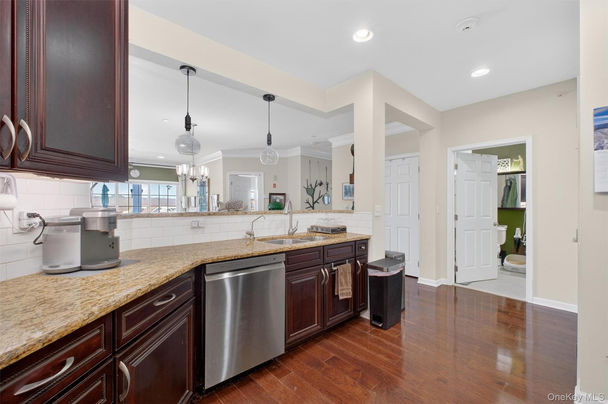 1317 Saratoga Lane thumbnail 10