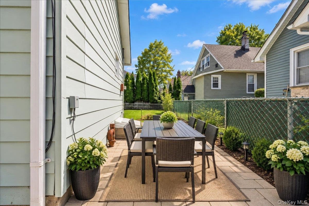 11 Oak Avenue Unit: 11 thumbnail 16