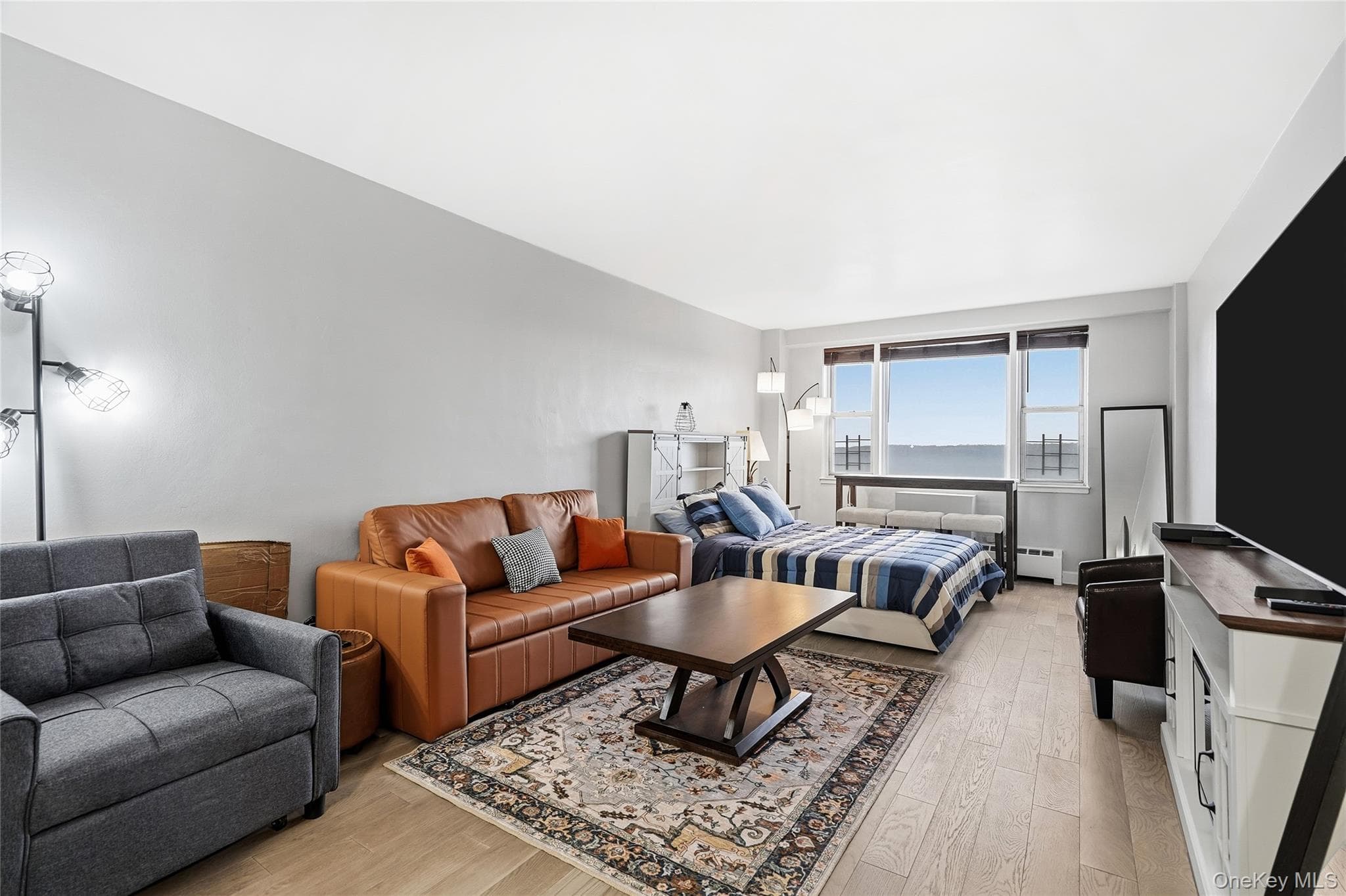 5800 Arlington Avenue Unit: 15P thumbnail 2