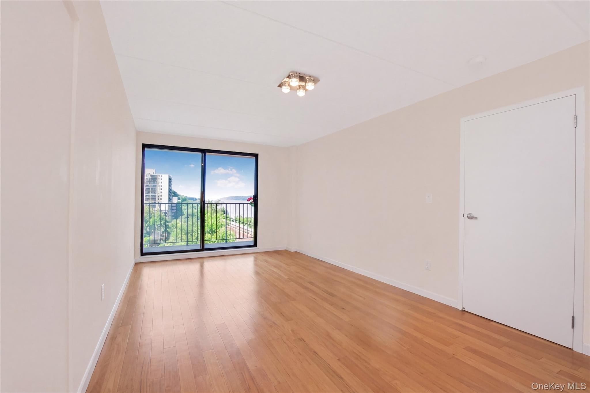 1155 Warburton Avenue Unit: 3PR thumbnail 15