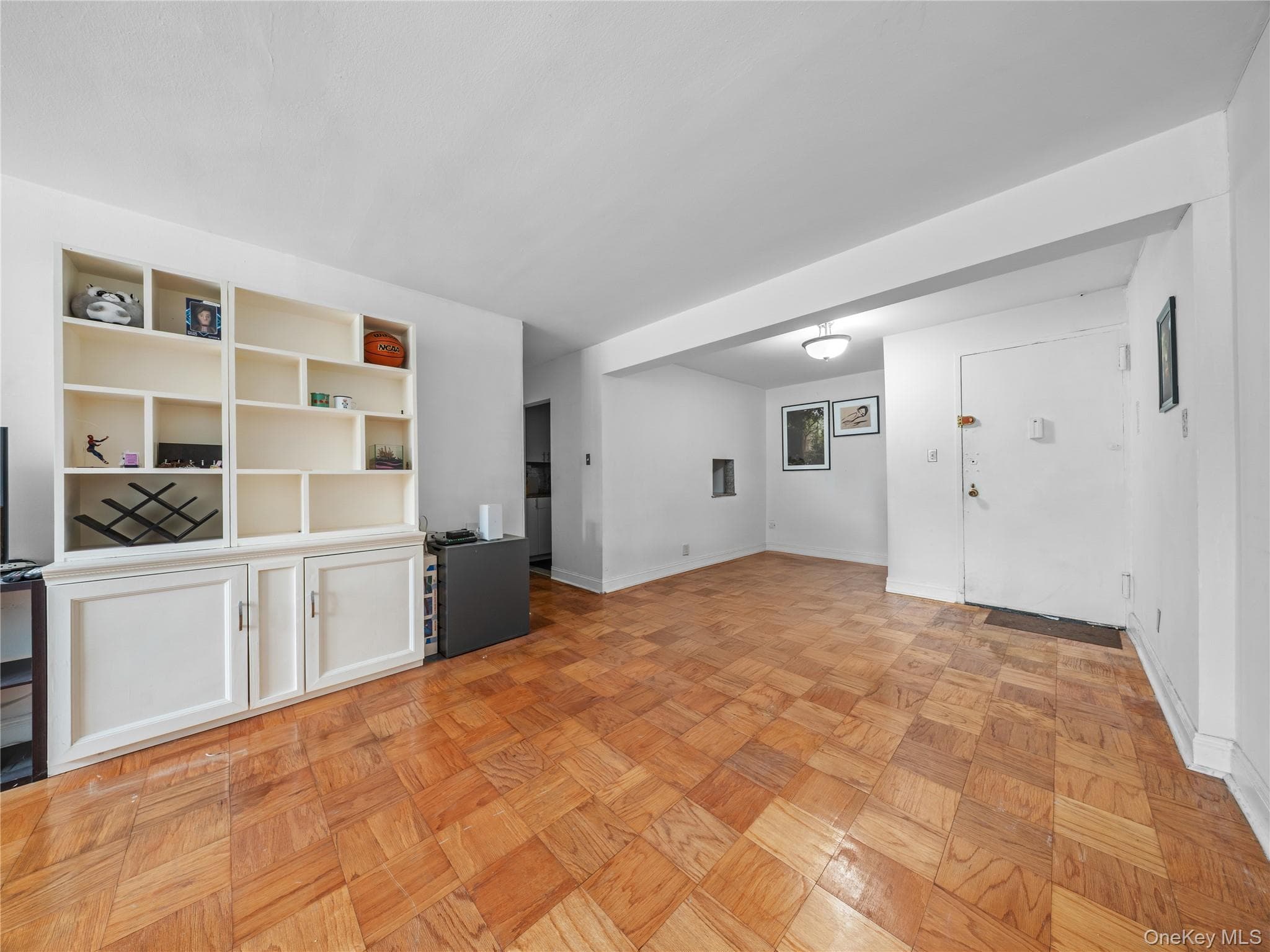 35-20 Leverich Street Unit: 209 thumbnail 5