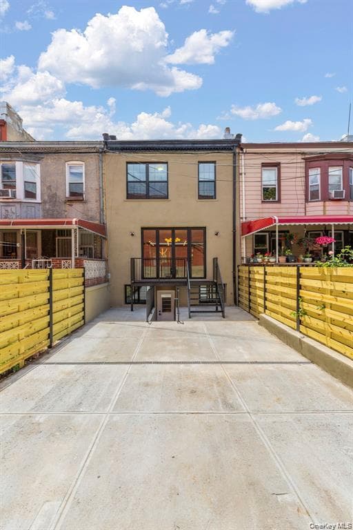 405 Irving Avenue thumbnail 47