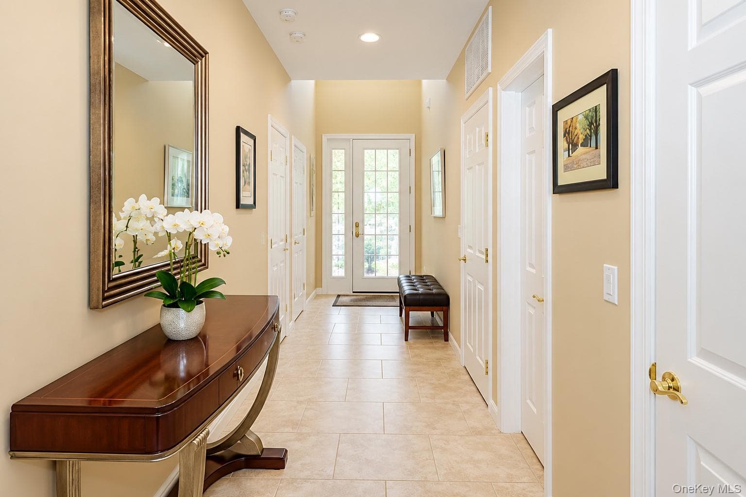 581 Verona Drive thumbnail 2