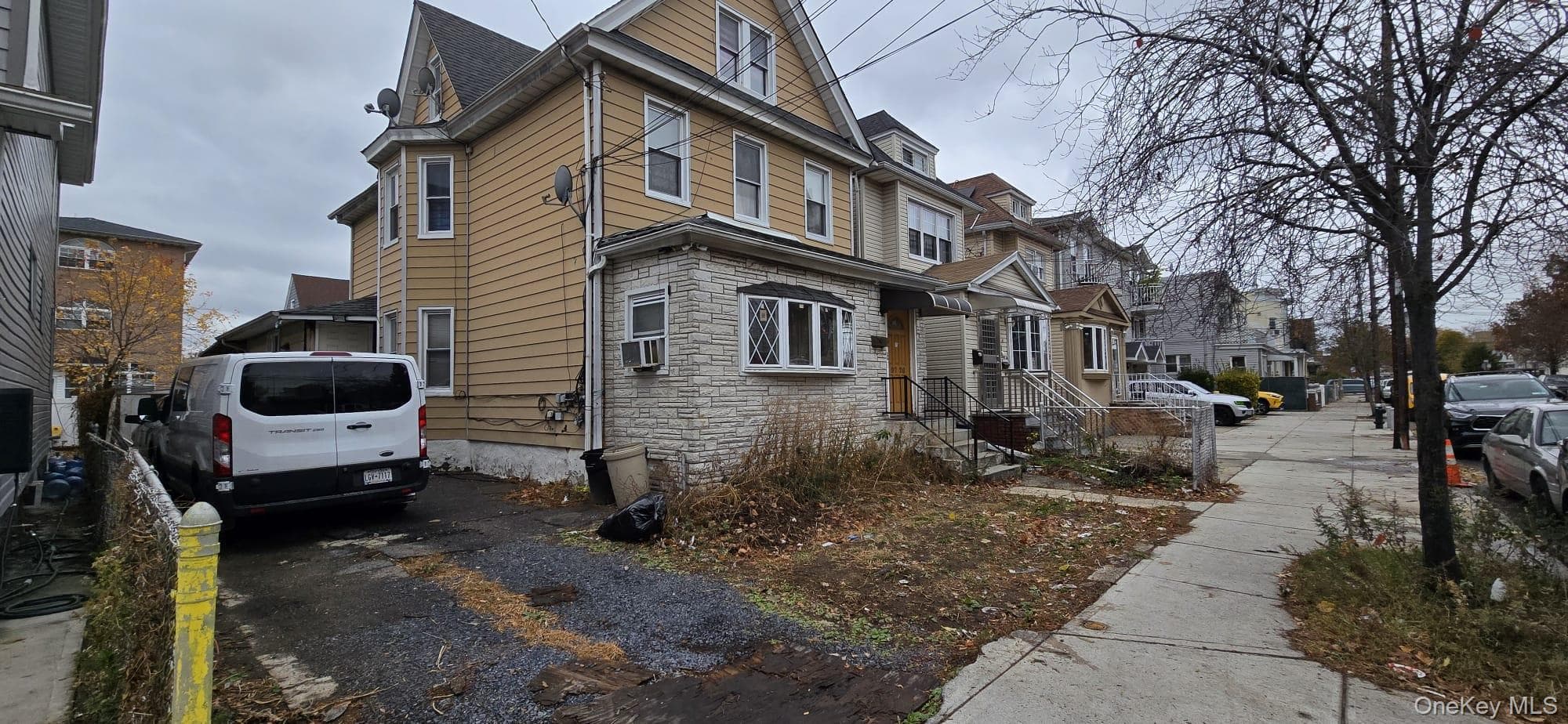 9726 125th Street, Richmond Hill S.
