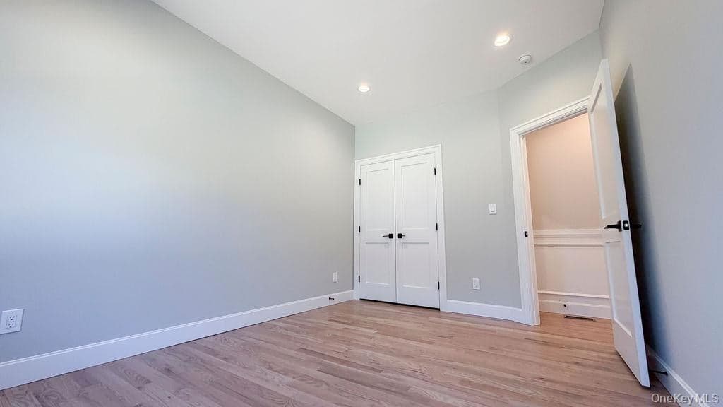 3421 Hawthorne Drive thumbnail 14
