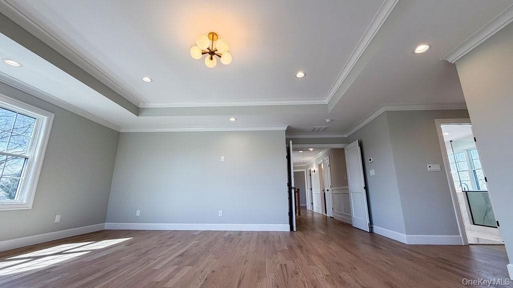 3421 Hawthorne Drive thumbnail 22