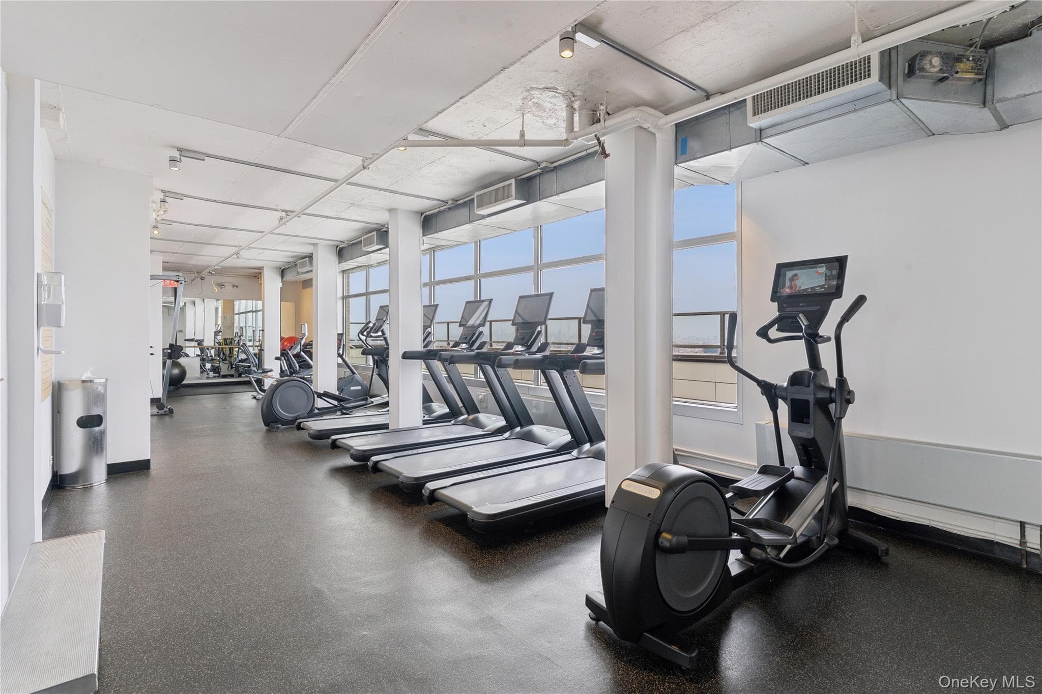 110-11 Queens Boulevard Unit: 8D thumbnail 11