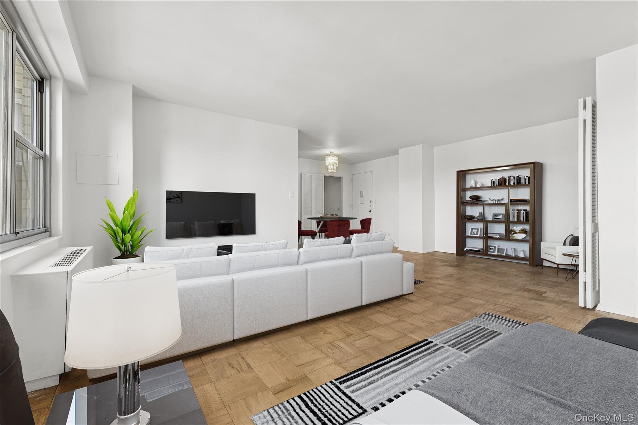 110-11 Queens Boulevard Unit: 8D thumbnail 3
