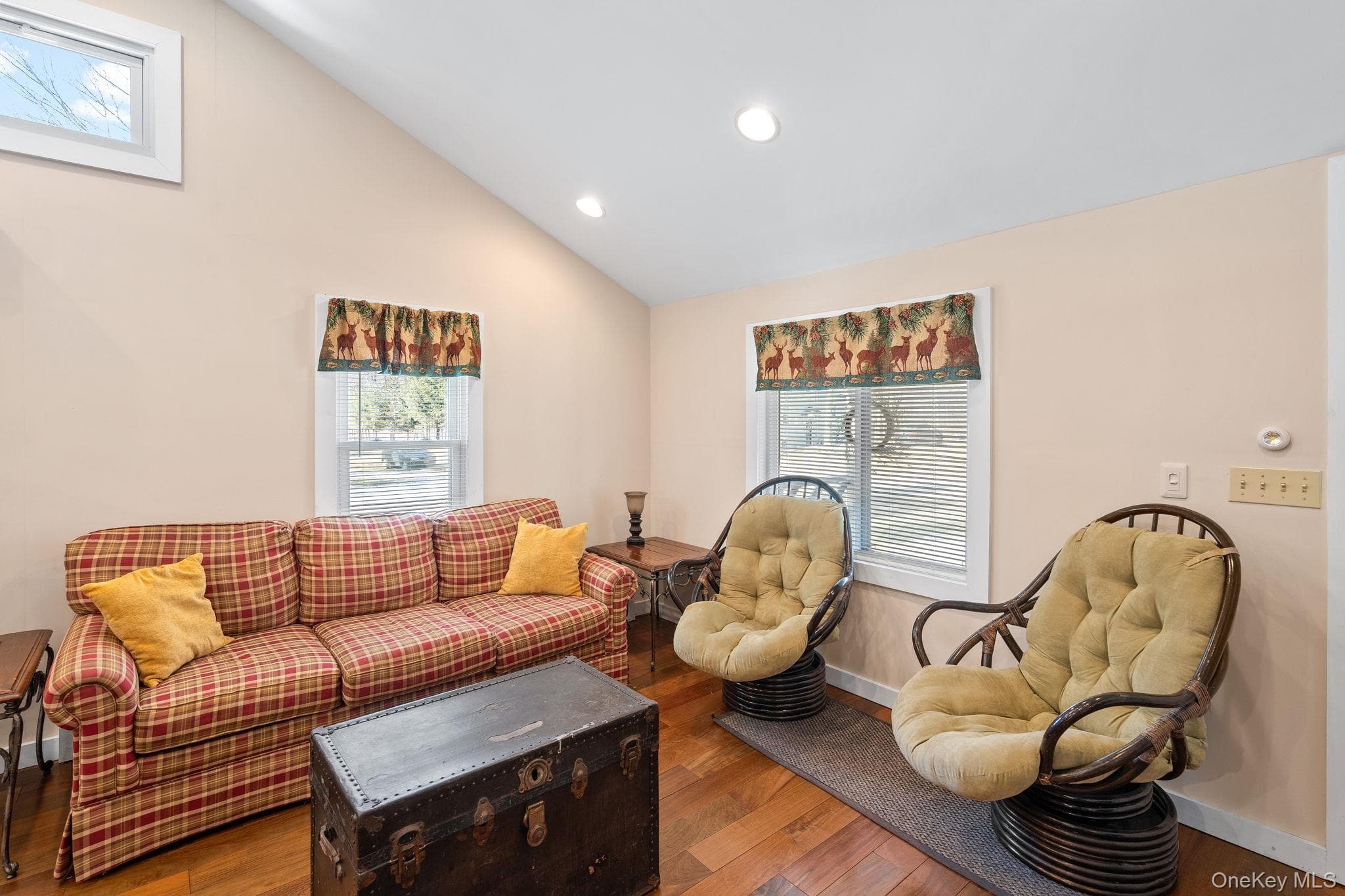 640 Debruce Road thumbnail 18