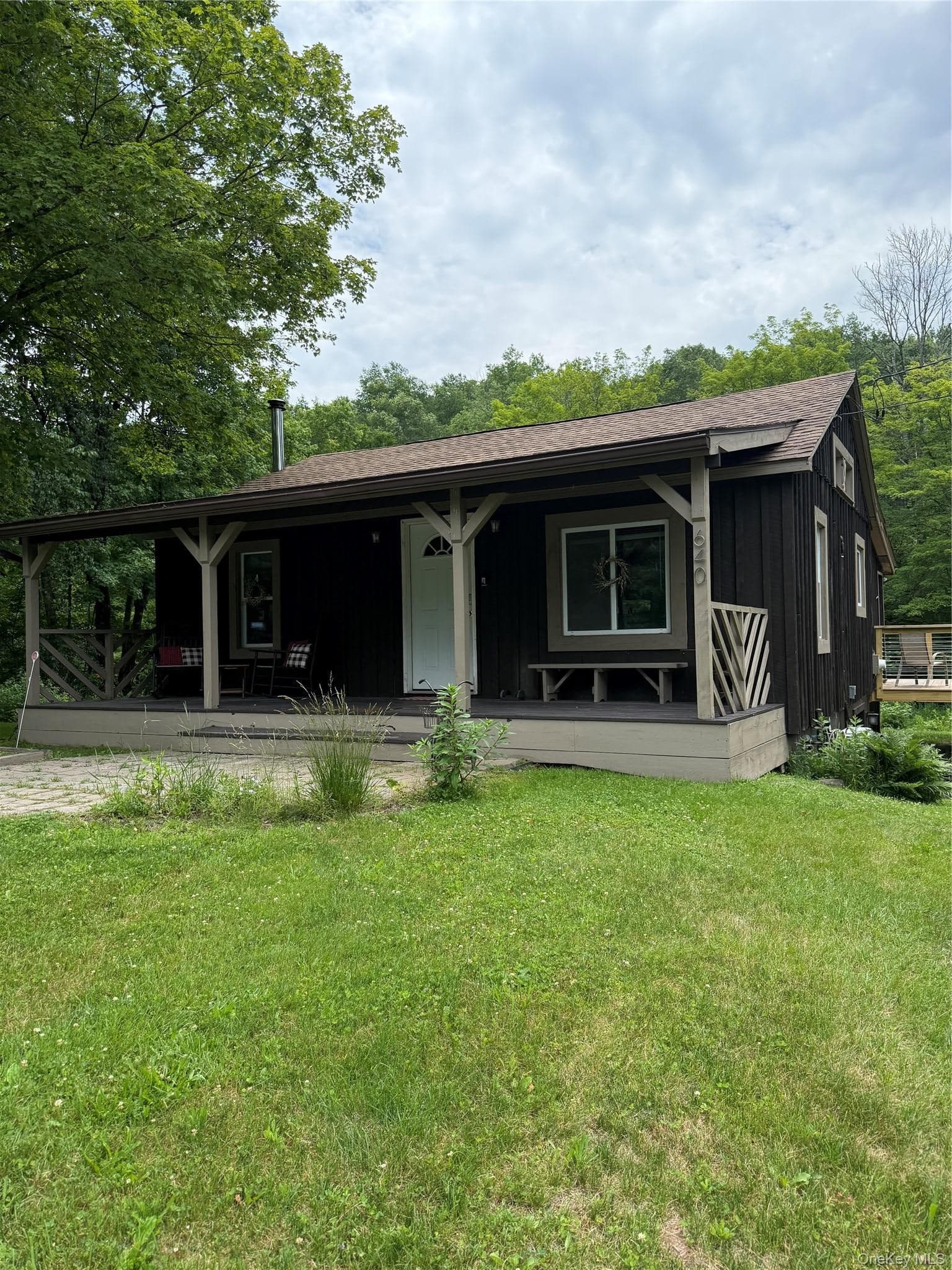 640 Debruce Road thumbnail 2