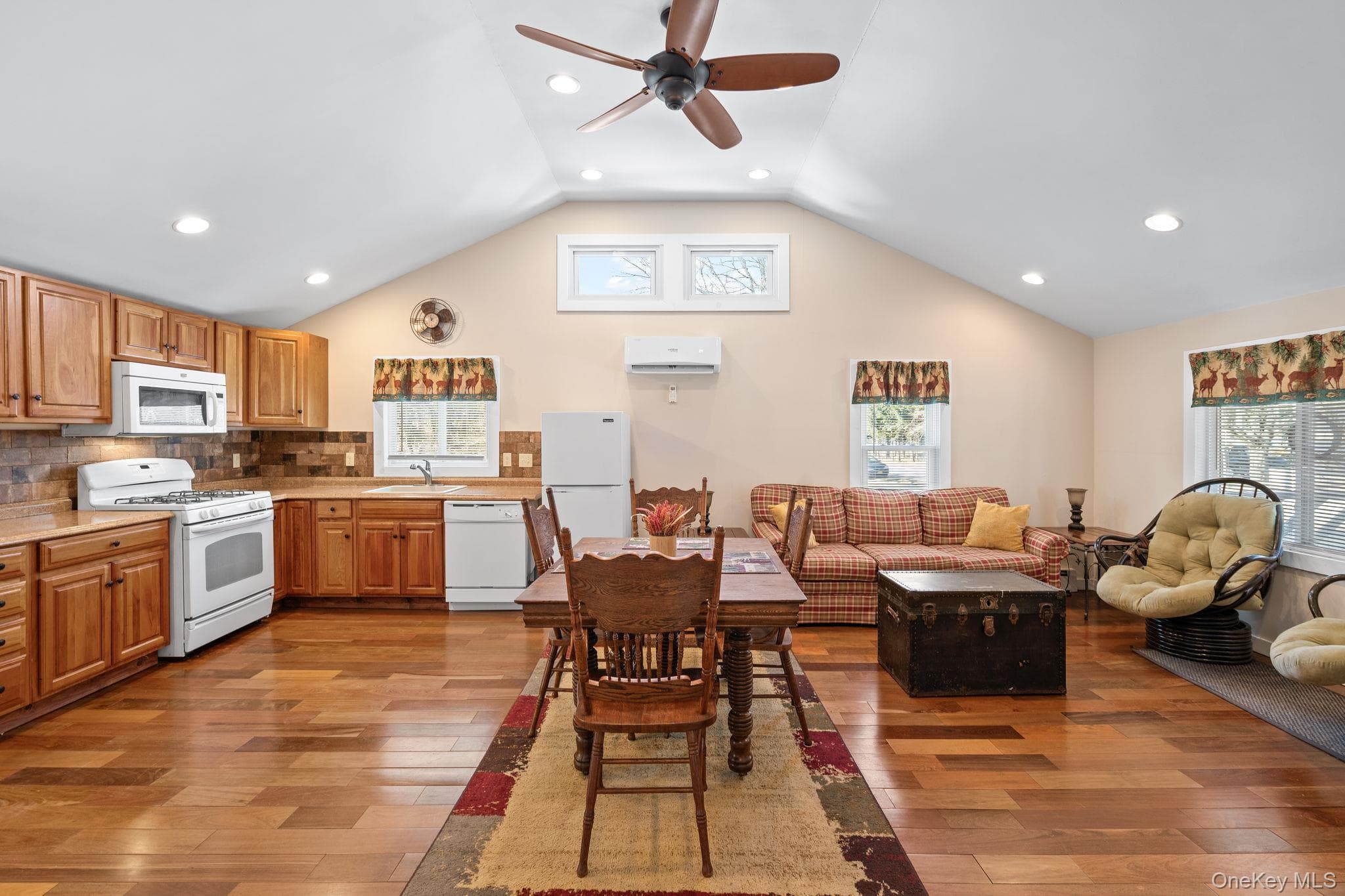 640 Debruce Road thumbnail 11
