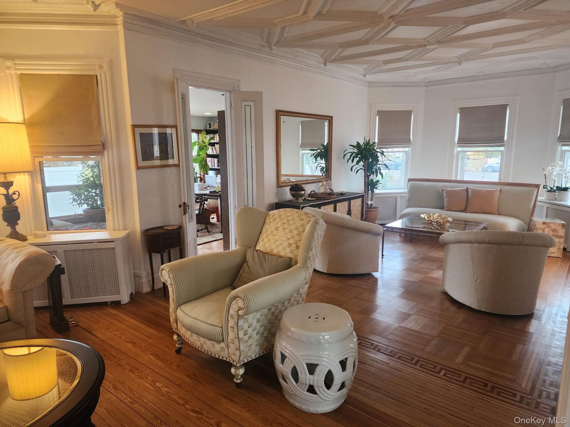 129 Hilton Avenue thumbnail 7