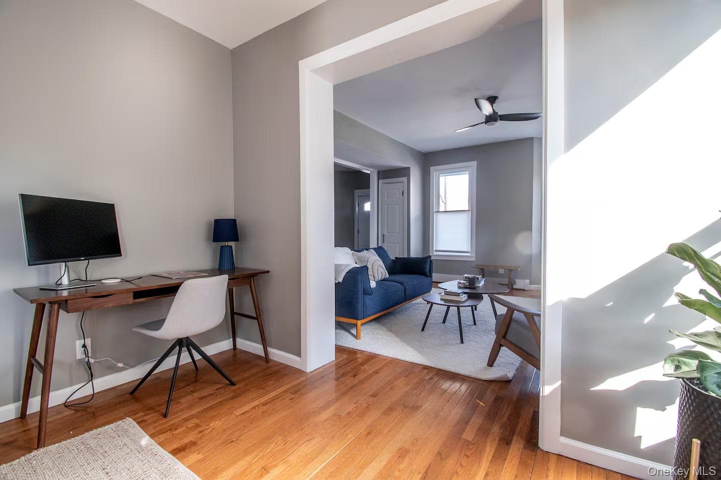 34 E Saint James Street thumbnail 11